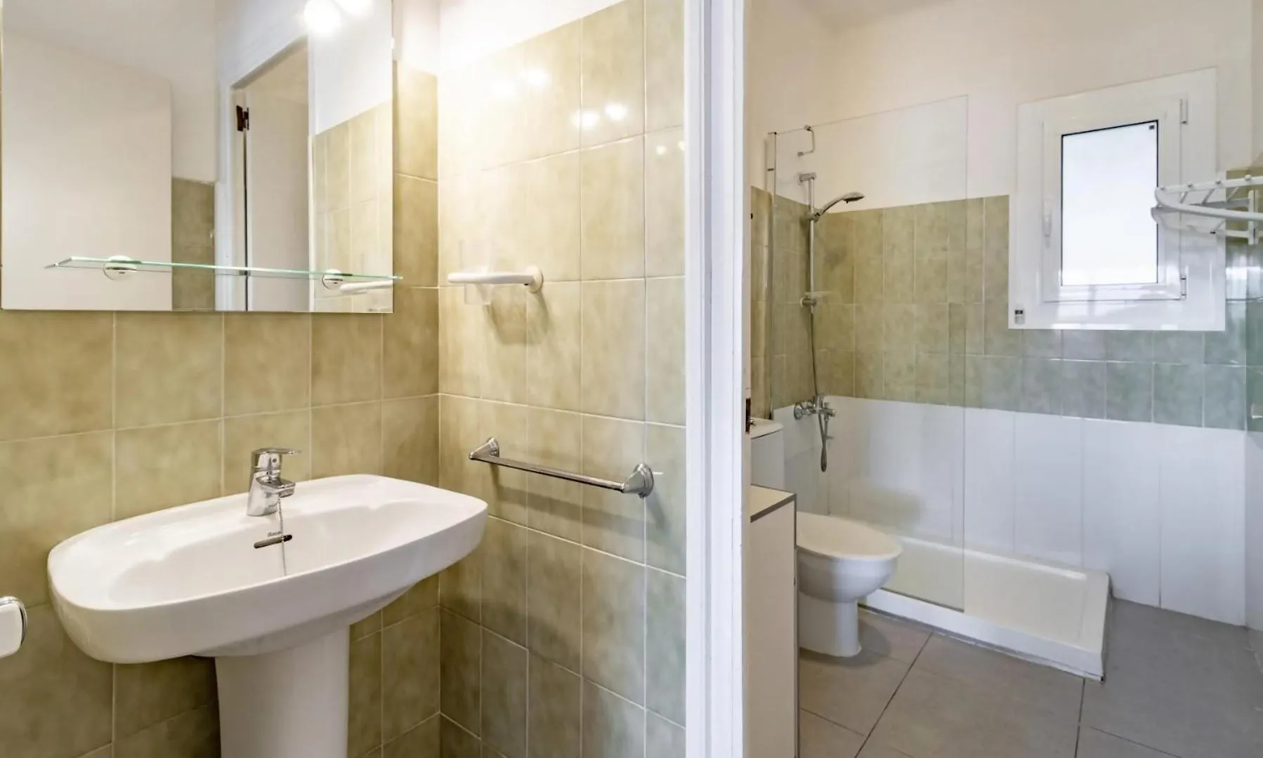 Apartman Cap Ras 043 Apartamento Con Terraza Y Vistas Llança Spanyolország